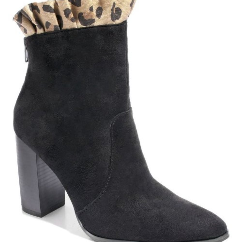 2 Lips Too Black Leopard Womens Bootie Ankle Shoes